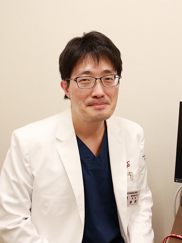 綾部 健吾